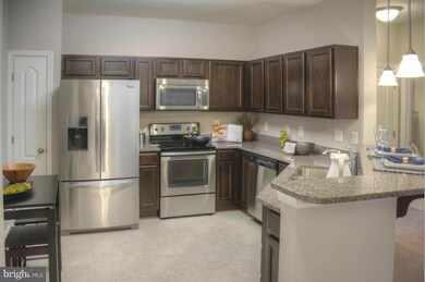 23530 F D R Blvd unit 304, California, MD 20619 - photo 2