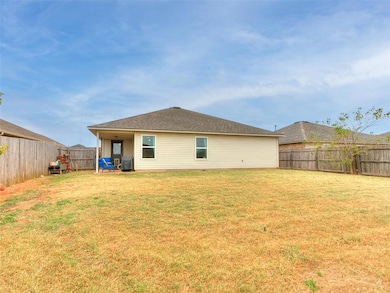 9632 Eli Dr, Moore, OK 73160 - photo 6