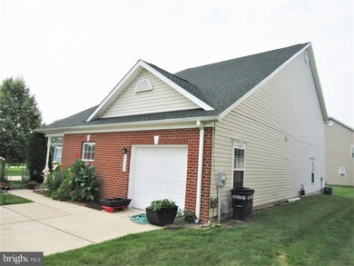 9135 Clubhouse Dr, Delmar, MD 21875 - photo 2