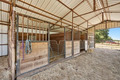 1001 County Road 4790, Boyd, TX 76023 - photo 7