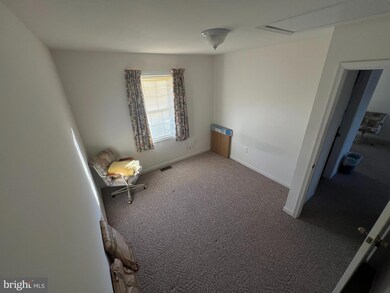 444 W 15th St, Front Royal, VA 22630 - photo 5