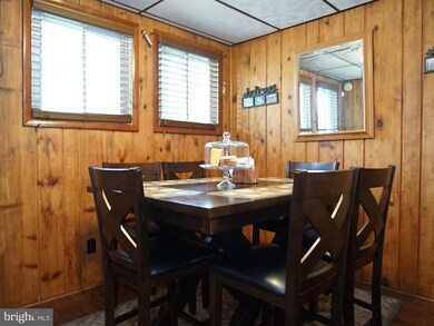 5702 64th Ave, Riverdale, MD 20737 - photo 5