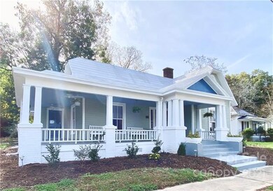 621 W Sharpe St, Statesville, NC 28677 - photo 3