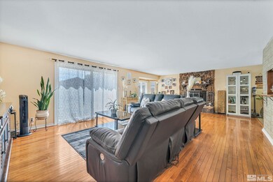 1732 19th St, Sparks, NV 89431 - photo 2