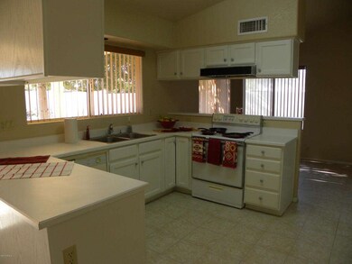 Kitchen and breakfast room