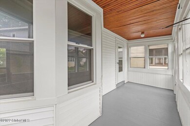 41 Hampton St, Albany, NY 12209 - photo 2