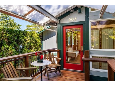 907 Oak St, Lake Oswego, OR 97034 - photo 3