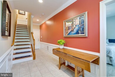 14692 Crossfield Way unit 184A, Woodbridge, VA 22191 - photo 3