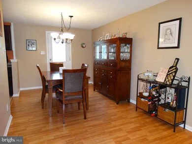 185 Independence Dr, Morrisville, PA 19067 - photo 7