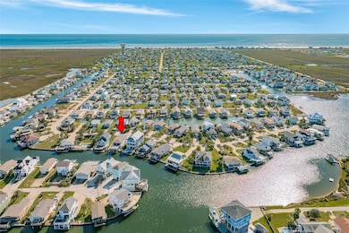 16518 Jamaica Cove Rd, Galveston, TX 77554 - photo 2