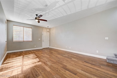 10120 Lexington Pines Ave, Las Vegas, NV 89129 - photo 4