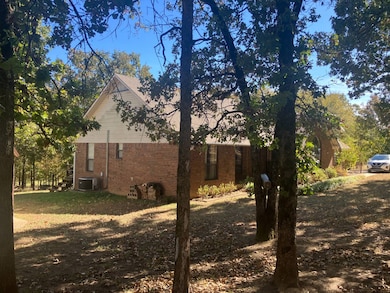 700 Timber Ridge Rd, Heavener, OK 74937 - photo 3