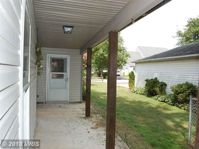 113 Maryland Ave, Edgewater, MD 21037 - photo 3