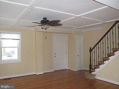 2512 Oakley Ave, Baltimore, MD 21215 - photo 3