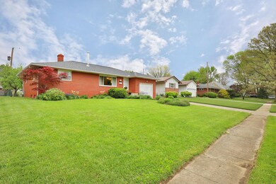 1470 Matthias Dr, Columbus, OH 43224 - photo 2