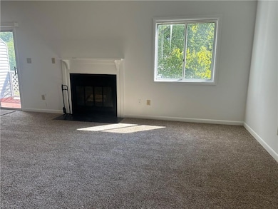 111 Roane Dr unit F, Hampton, VA 23669 - photo 3