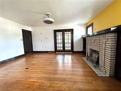 2212 Highland Ave unit 2, New Castle, PA 16105 - photo 3