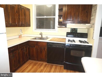 1305 Bradford Rd, Oreland, PA 19075 - photo 5