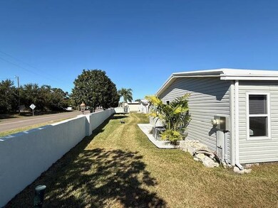 No Neighbors Behind!