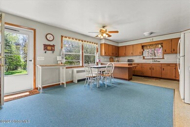 1060 Western Rd, Castleton On Hudson, NY 12033 - photo 7