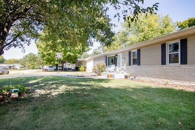514 S Belcrest Ave-17