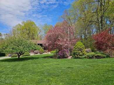 38 Meadowlark Cir, Ludlow, MA 01056 - photo 4