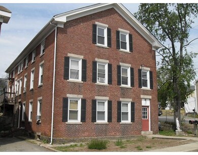 26 Butler St, Blackstone, MA 01504 - photo 3