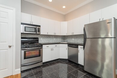 239 W 5th St unit 1, Boston, MA 02127 - photo 2