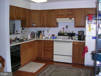 4 E Shetland Ct, Newark, DE 19711 - photo 2