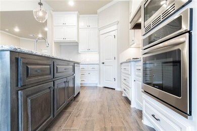 504 NW 198th St, Edmond, OK 73012 - photo 5