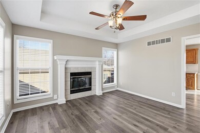 713 S Sunset Ln, Raymore, MO 64083 - photo 6