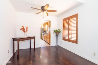 37422 Cambridge Ln, Palmdale, CA 93550 - photo 7