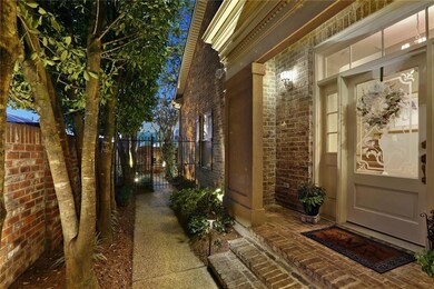 Gorgeous side entrance.