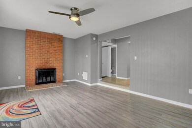 1052 Brinker Dr, Hagerstown, MD 21740 - photo 7