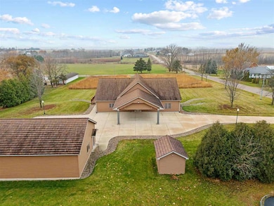 101 E 13th St, Sumner, IA 50674 - photo 2