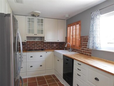 Custom kitchen features: natural wood butcher bloc