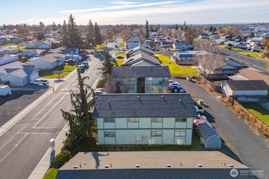 223 E St NE, Ephrata, WA 98823 - photo 5