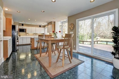 9915 S Glen Rd, Potomac, MD 20854 - photo 7