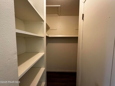 4251 N Viewpoint Dr unit 4, Prescott Valley, AZ 86314 - photo 6