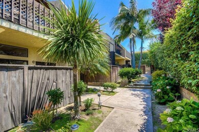 2106 Rockefeller Ln unit C, Redondo Beach, CA 90278 - photo 7