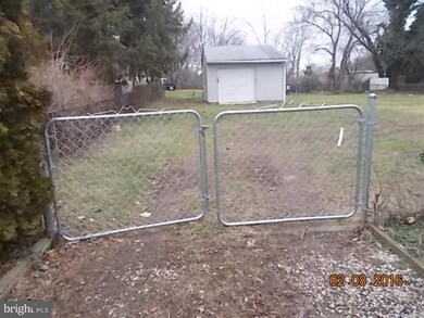 7 Lakeview Terrace, Mount Holly, NJ 08060 - photo 2