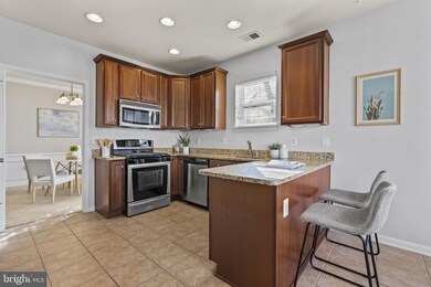 9712 Handerson Place unit 101, Manassas Park, VA 20111 - photo 7