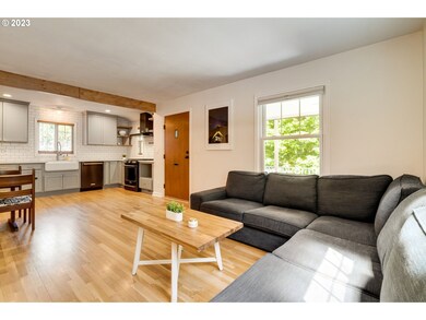 Kitchen/Living Room