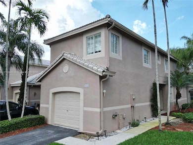 2045 Pompeii Ct, Weston, FL 33327 - photo 4