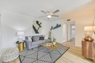 3703 Harmon Ave unit 206, Austin, TX 78705 - photo 2