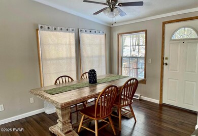 8 Hutchinson Ct, Hawley, PA 18428 - photo 6