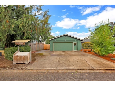 660 Elwood Dr, Eugene, OR 97401 - photo 2