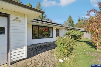 4935 Coloma Dr SE, Salem, OR 97302 - photo 4