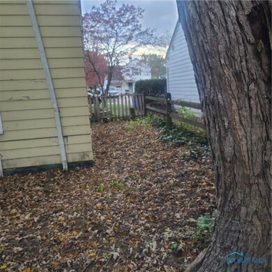 2232 Marlow Rd, Toledo, OH 43613 - photo 6
