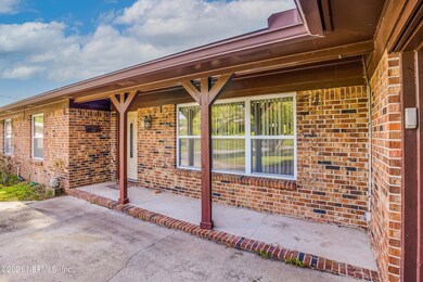 6973 Hanson Dr N, Jacksonville, FL 32210 - photo 4